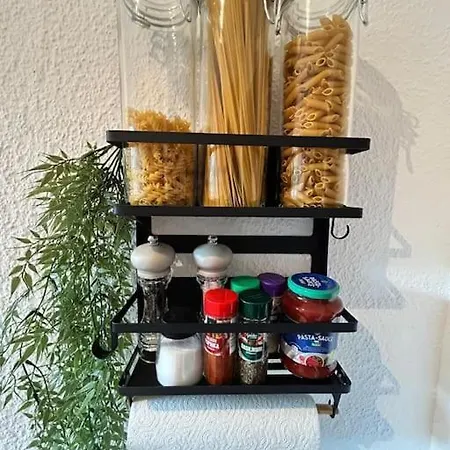 Apartman Duplex Ullstein- 4 Bedrooms, 2 Bathrooms, Living Room, 2 Parking Spaces, Boxspringbeds, Family & Business Apartment! Berlin